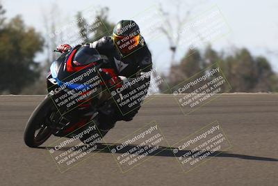 media/Nov-02-2025-Lets Ride (Sun) [[f7a3caa734]]/B Group/1120am (Turn 2 Inside)/